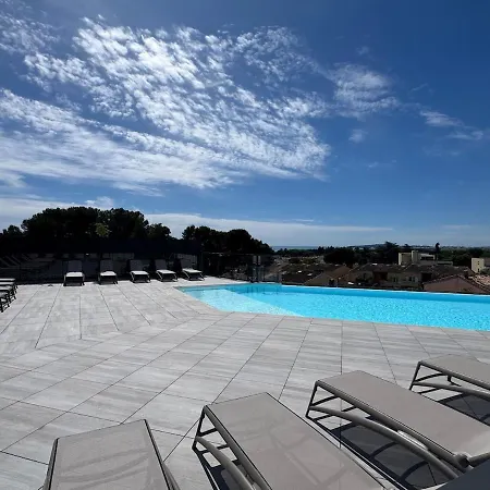 Lejlighed Apartment, Rooftop Pool, Gym & Garden *